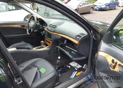 2008 Mercedes-Benz E 350 4Matic из США, поврежденный, VIN WDBUF87X68B333044